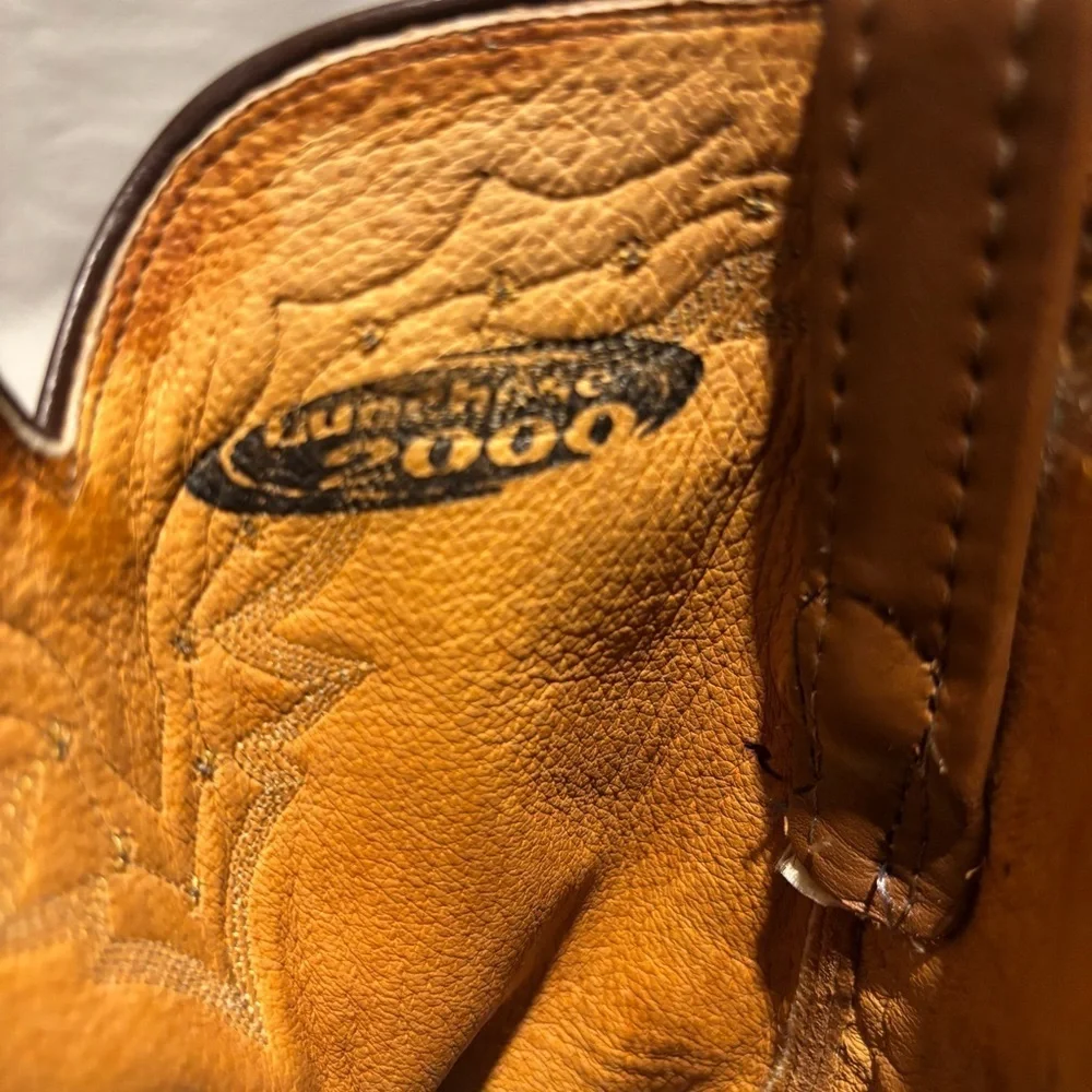 Lucchese questions leave